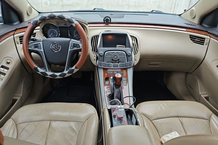 Used Buick LaCrosse 2012 2.4L SIDI Luxury Edition
