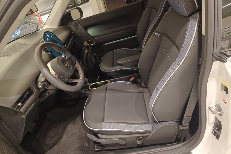 Used MINI Electric MINI COOPER 2025 456km COOPER E Classic Style