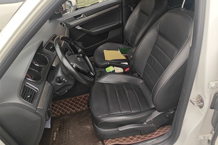 Used Volkswagen Lavida 2017 1.6L Automatic Comfort Edition