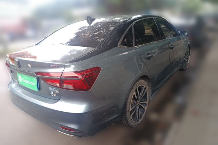 Used Roewe i6 2017 20T Manual Luxury Edition
