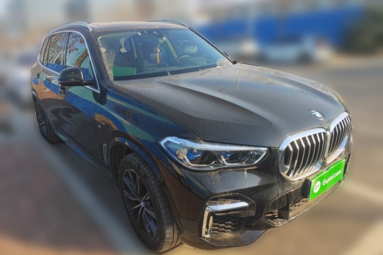 Used BMW X5 2022 xDrive 30Li Luxury M Sport Package
