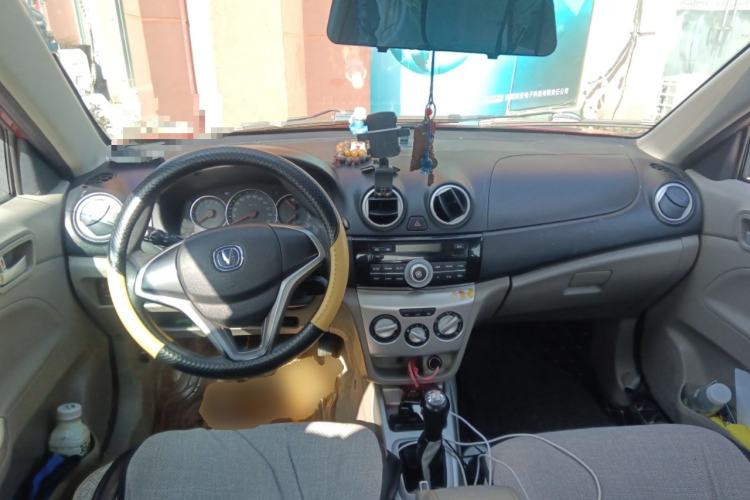 Used CHANGAN Alsvin V3 2012 1.3L Manual Comfort Version China IV Standard
