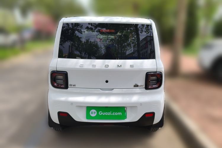 Used Geely Galaxy Panda 2024 Panda Mini 200km Endurance Bear Rear