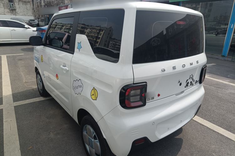 Used Geely Galaxy Panda 2024 Facelifted Panda Mini 200km Dragon Edition
