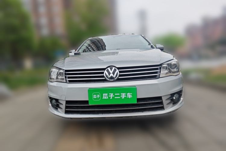 Used Volkswagen Bora 2015 Value Edition 1.6L Manual Fashionable Style
