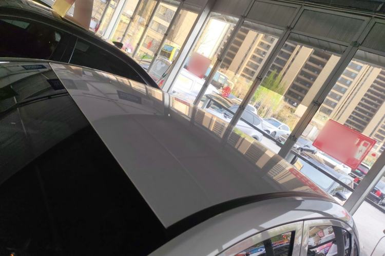 Used Geometry A 2024 410KM Travel Edition Roof