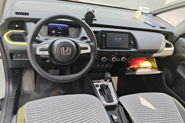 Used Honda Fit 2021 1.5L CVT Trendy Version Center Console