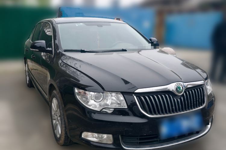 Used Skoda Superb 2012 1.8TSI Automatic Prestige Edition Front Right 45 Deg