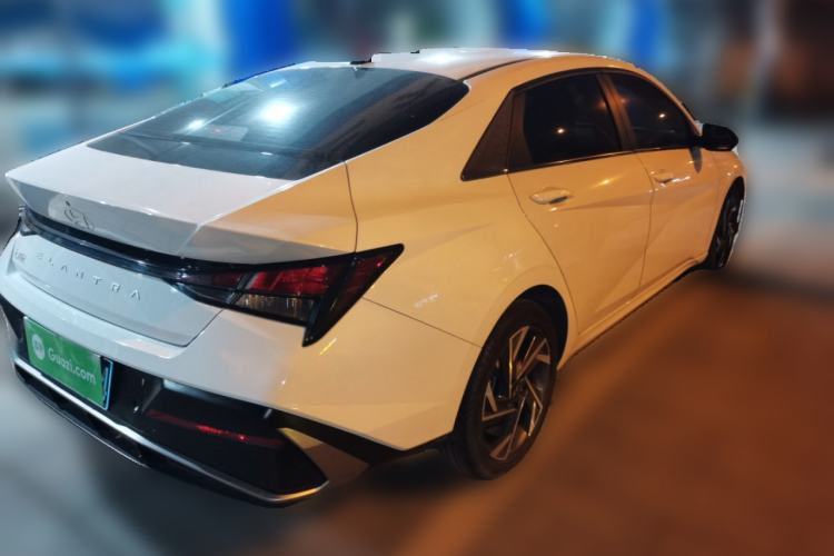 Used Hyundai Elantra 2023 1.5L CVT GLX Elite Edition
