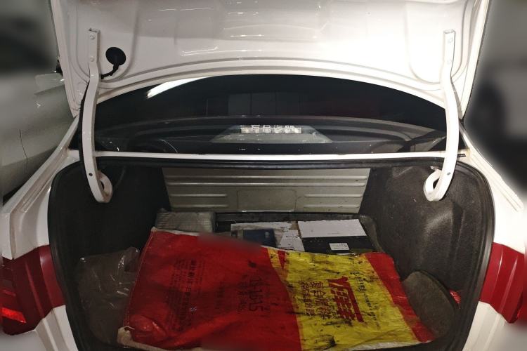 Used Volkswagen Jetta 2013 1.4L Manual Fashion Model Trunk