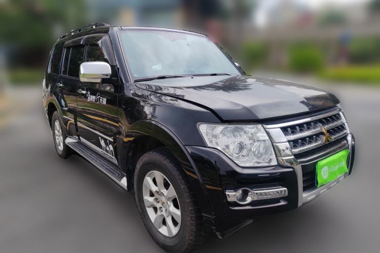 Used Mitsubishi Pajero 2016 3.0L Automatic Prestige Version China V Standard
