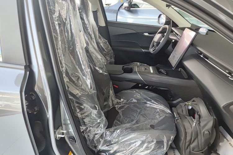 Used CHANGAN Eado PHEV 2025 Smart New Blue Whale 145KM High-Energy Edition
