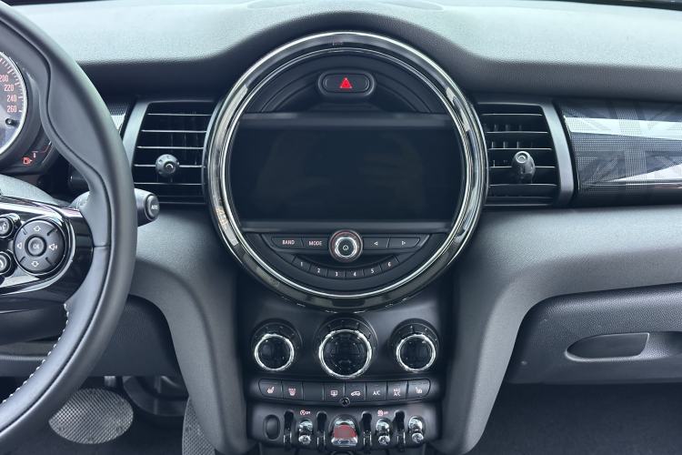 Used MINI 2020 1.5T COOPER Three-Door Midnight Red Limited Edition
