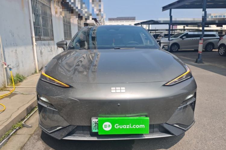 Used Geely Galaxy E8 2024 550 km Range Rear-Drive MAX
