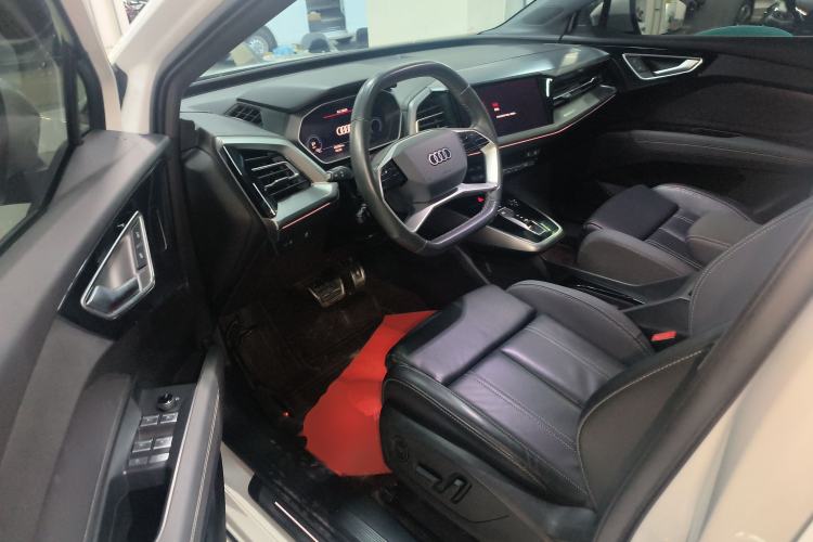 Used Audi Q4 e-tron 2023 40 e-tron Adventure Edition