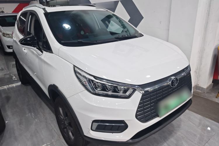 Used BYD Yuan New Energy 2019 EV360 Smart Connect Enjoyment Model Front Right 45 Deg