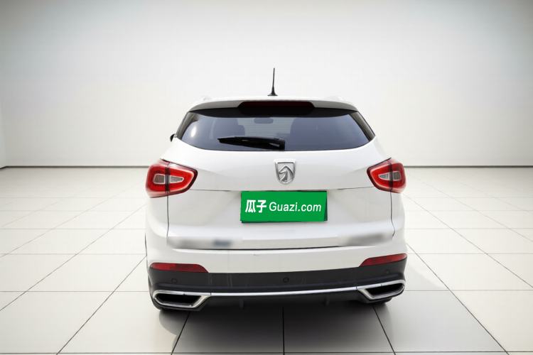 Used Baojun 510 2017 1.5L Automatic Fashion Model Exterior 4