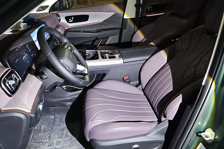 Used Chery Tiggo 9 C-DM 2025 1.5T 106KM Ultra-Comfort Version 7 Seats Lithium Iron Phosphate Left Front Seat