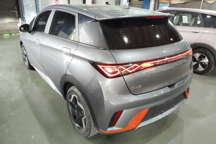 Used BYD Dolphin 2021 405 km Fashion Edition Rear Left 45 Deg