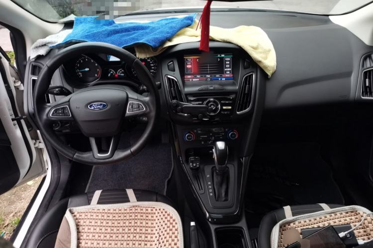 Used Ford Focus 2015 Sedan 1.6L Automatic Trend Model
