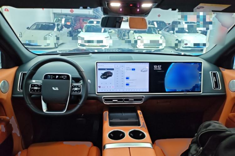 Used Li Auto L7 2023 Air model
