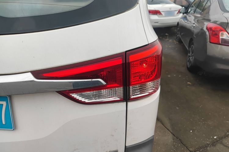 Used Wuling Hongguang 2016 1.5L S1 Deluxe Model China V-standard