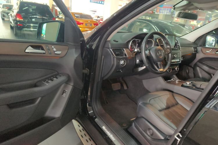 Used Mercedes-Benz GLE 2016 GLE 320 4MATIC Dynamic Edition Driver Seat