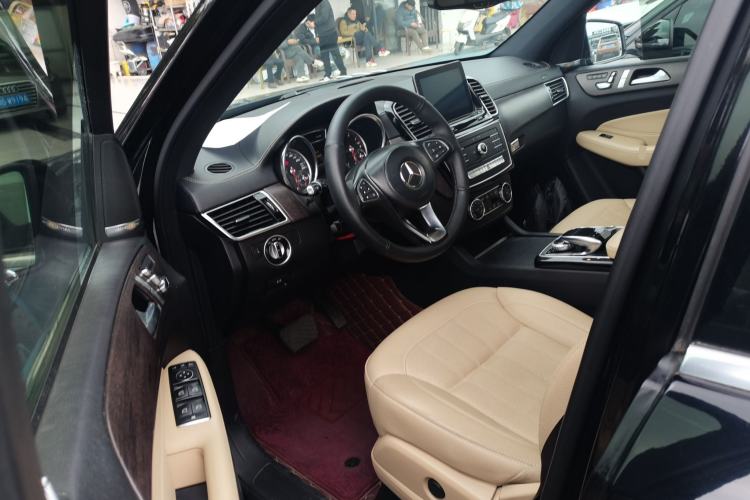 Used Mercedes-Benz GLS-Class 2016 GLS 450 Middle East version
