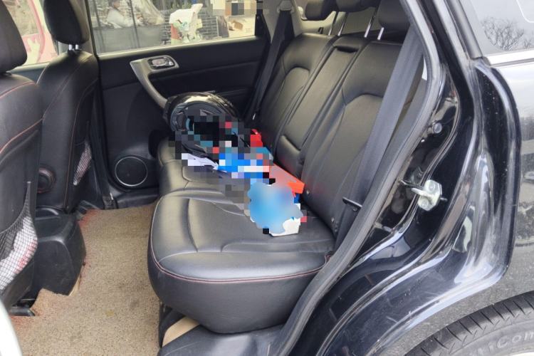 Used Haval H6 2015 Upgraded Model 1.5T Manual Two-Wheel Drive Elite Version