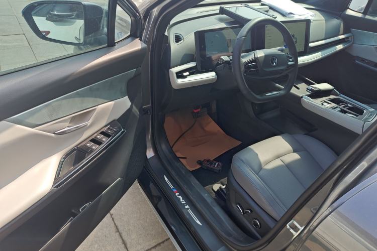 Used CHANGAN UNI-T 2023 2nd Generation 1.5T Flagship Version Driver Seat