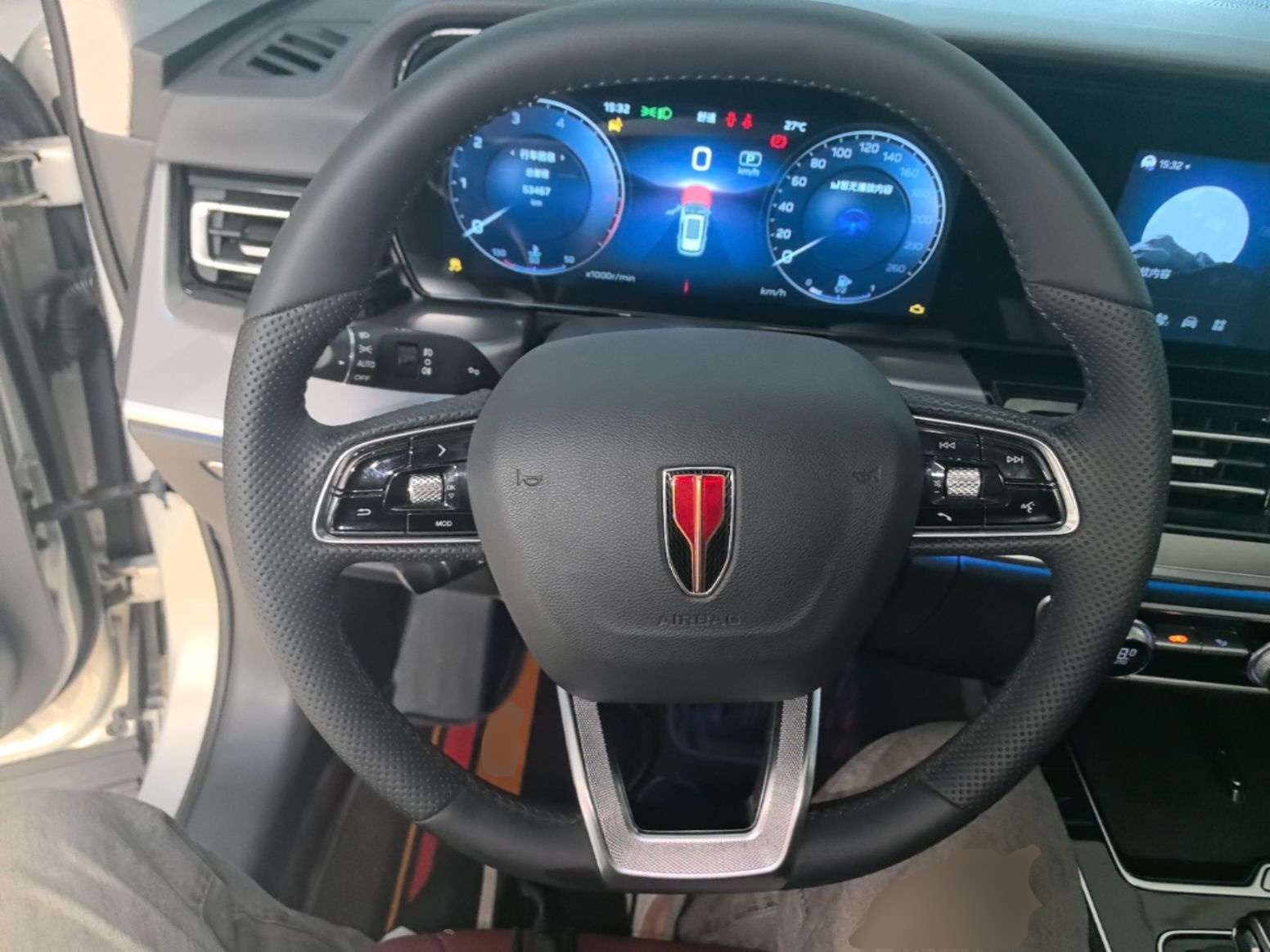 Hongqi HS5 2023 2.0T Four-Wheel Drive Flagship Pro Edition - Chinese Trim Xiang — снимка 13
