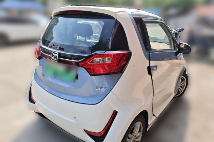 Used Zotye E200 2017 Luxury Model Rear Right 45 Deg