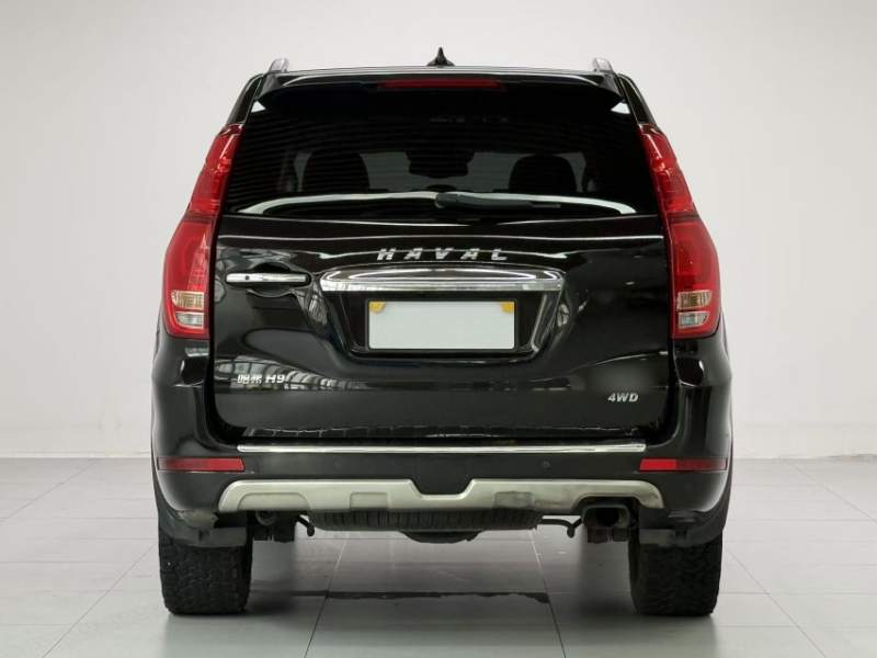 Used Haval H9 2017 2.0T Gasoline 4×4 Luxury 7-Seater — 32