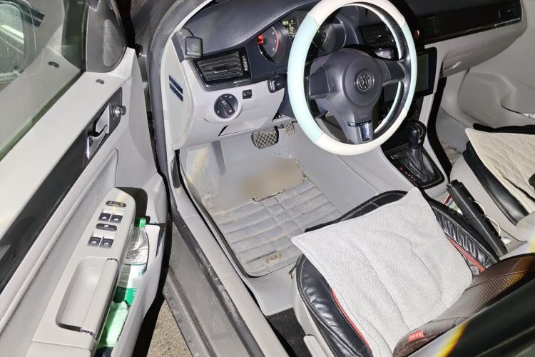 Used Volkswagen Bora 2014 1.6L Automatic Fashion Model