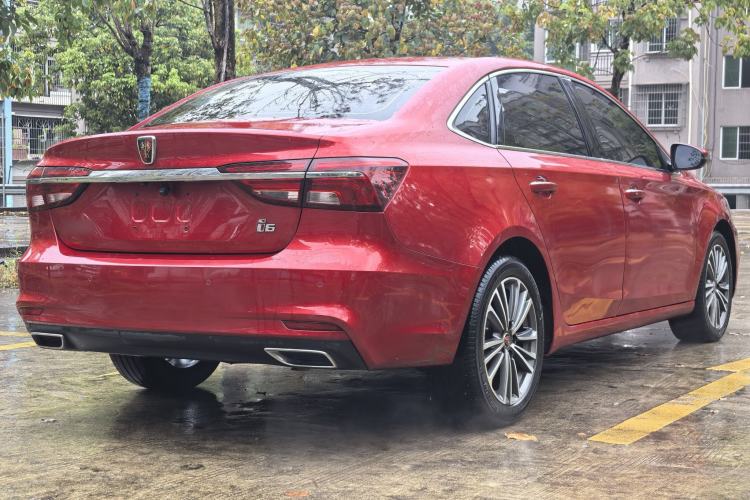 Used Roewe i6 2020 PLUS 1.6L CVT 4G Connected Glory Flagship Edition
