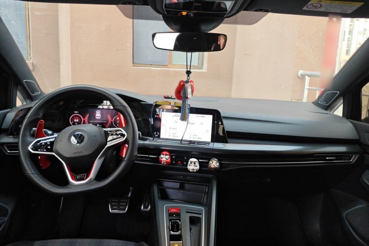 Used Volkswagen Golf GTI 2021 380TSI DSG GTI Center Console