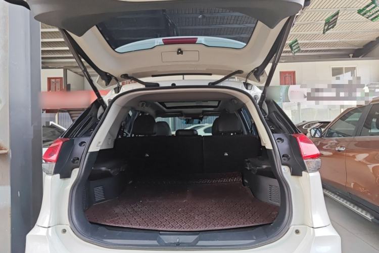 Used Nissan X-Trail 2020 2.5L XL ITS CVT 4WD Deluxe Navigation Edition Trunk