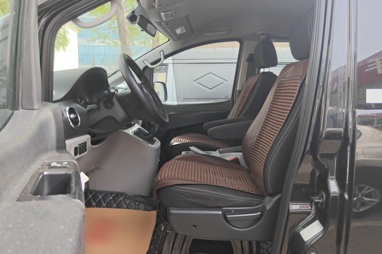 Used JAC Refine M3 2015 Maker Edition 1.6L Luxury Smart Version Left Front Seat