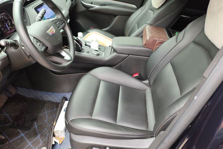 Used Cadillac XT4 2021 28T Two-Wheel Drive Luxury Version Left Front Seat