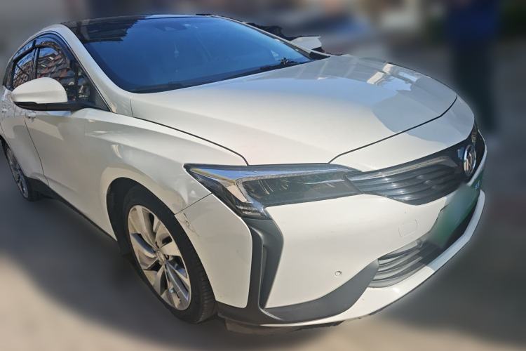 Used Buick Velite 6 2020 Plug-in Hybrid Connected Smart Model Front Right 45 Deg