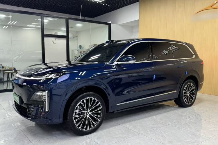 Used Deepal S09 2025 Four-Wheel Drive Ultra+ Custom Edition
