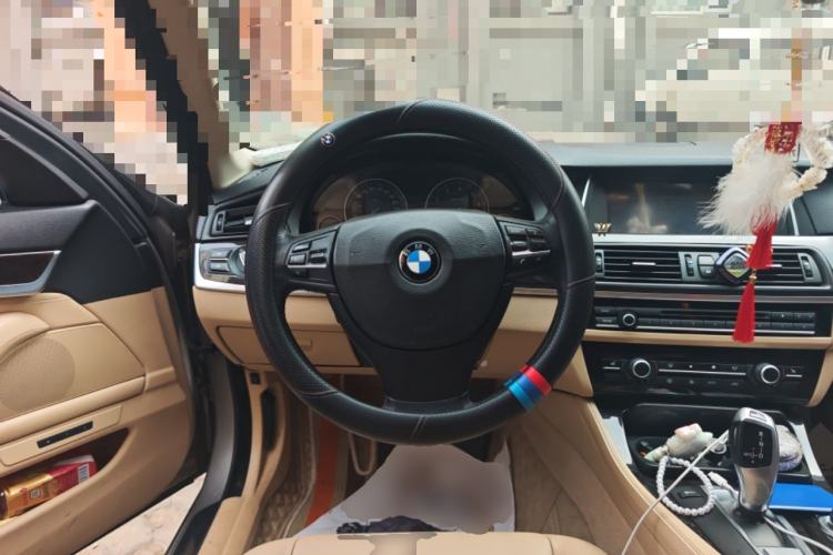 Used BMW 5 Series 2012 523Li Leading Model Steering Wheel
