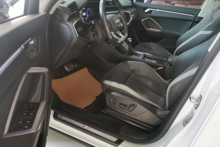 Used Audi Q3 2021 45 TFSI quattro Fashion Dynamic Model
