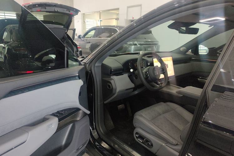 Used Zeekr 7X 2025 100 kWh Long-Range Rear-Wheel Drive with Intelligent Driving Features Driver Seat