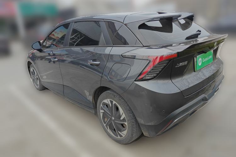 Used MG 4 EV 2023 415 km Range Sea-Faring Champion Edition