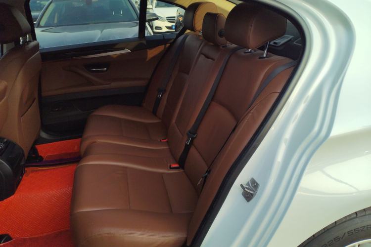 Used BMW 5 Series 2014 525Li Leading Model Left Rear Seat