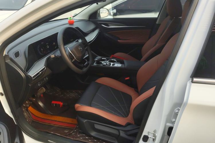 Used Changan Eado 2023 Changan Edition PLUS Blue Whale NE 1.4T GDI DCT Prestige Version