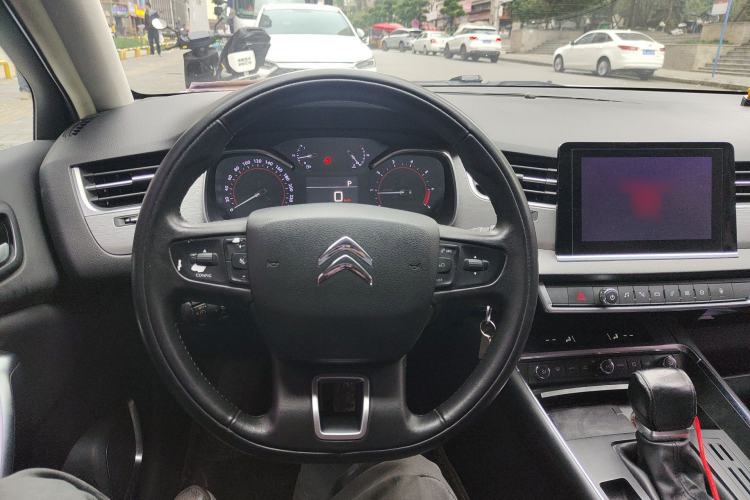 Used Citroen C5 2017 350THP Automatic Comfort Model Steering Wheel