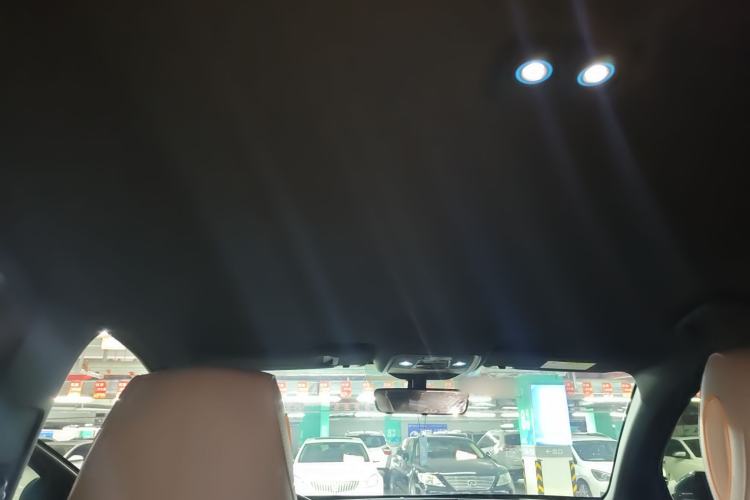 Used BYD Song Pro New Energy 2024 HONOR Edition DM-i 71KM Navigation Model
