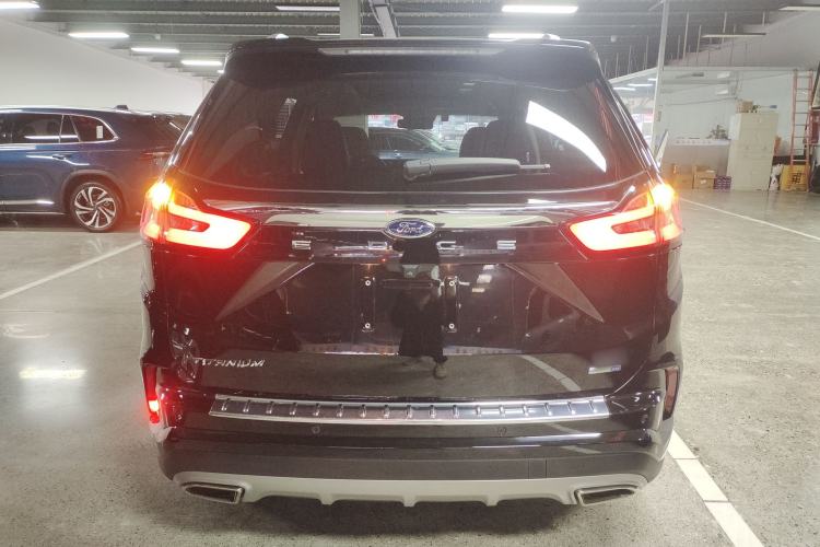 Used Ford Edge 2021 Facelifted PLUS EcoBoost 245 Two-Wheel Drive XLT 7-Seater
